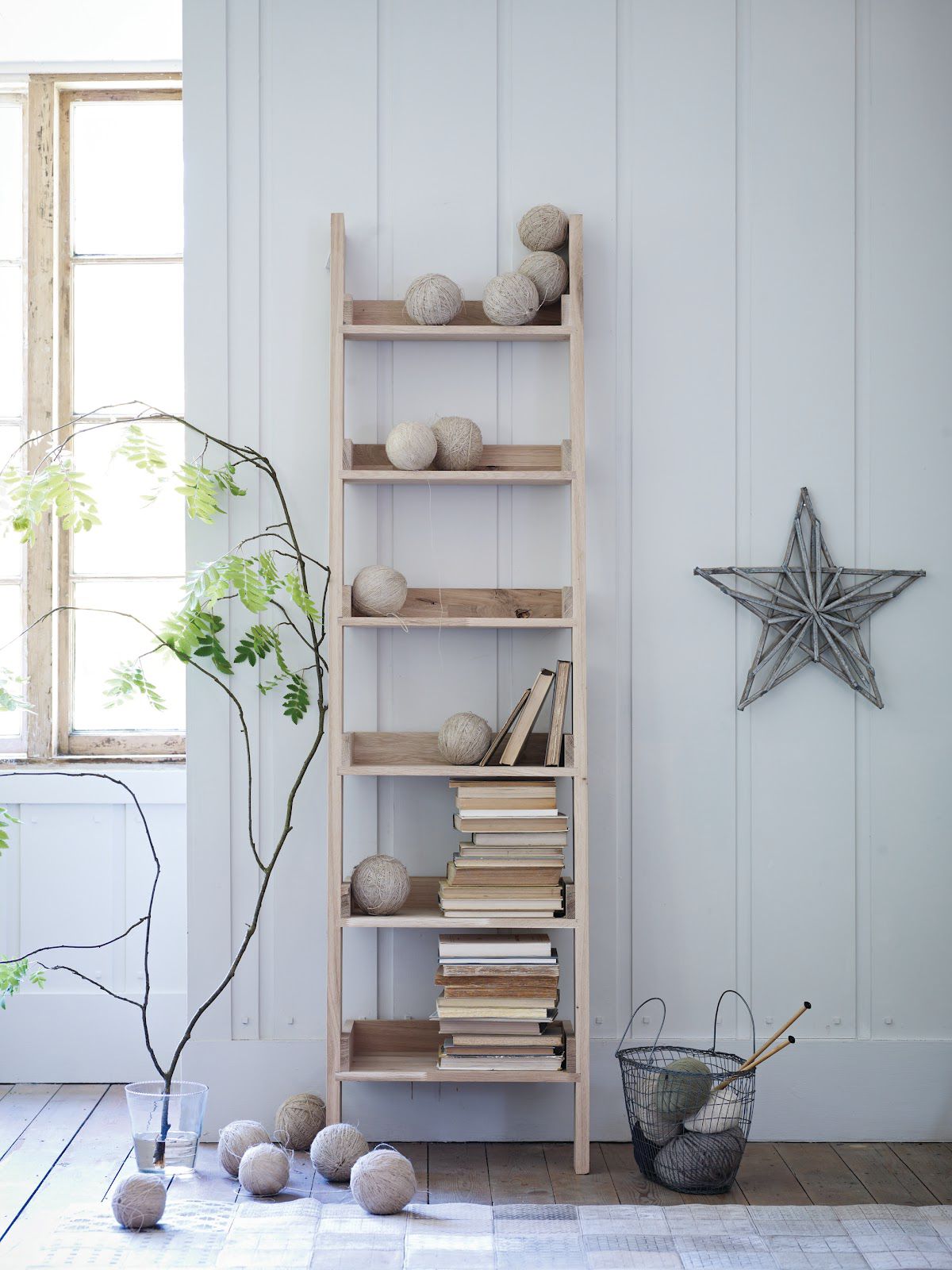 Wooden ladder shelf h oaklad s