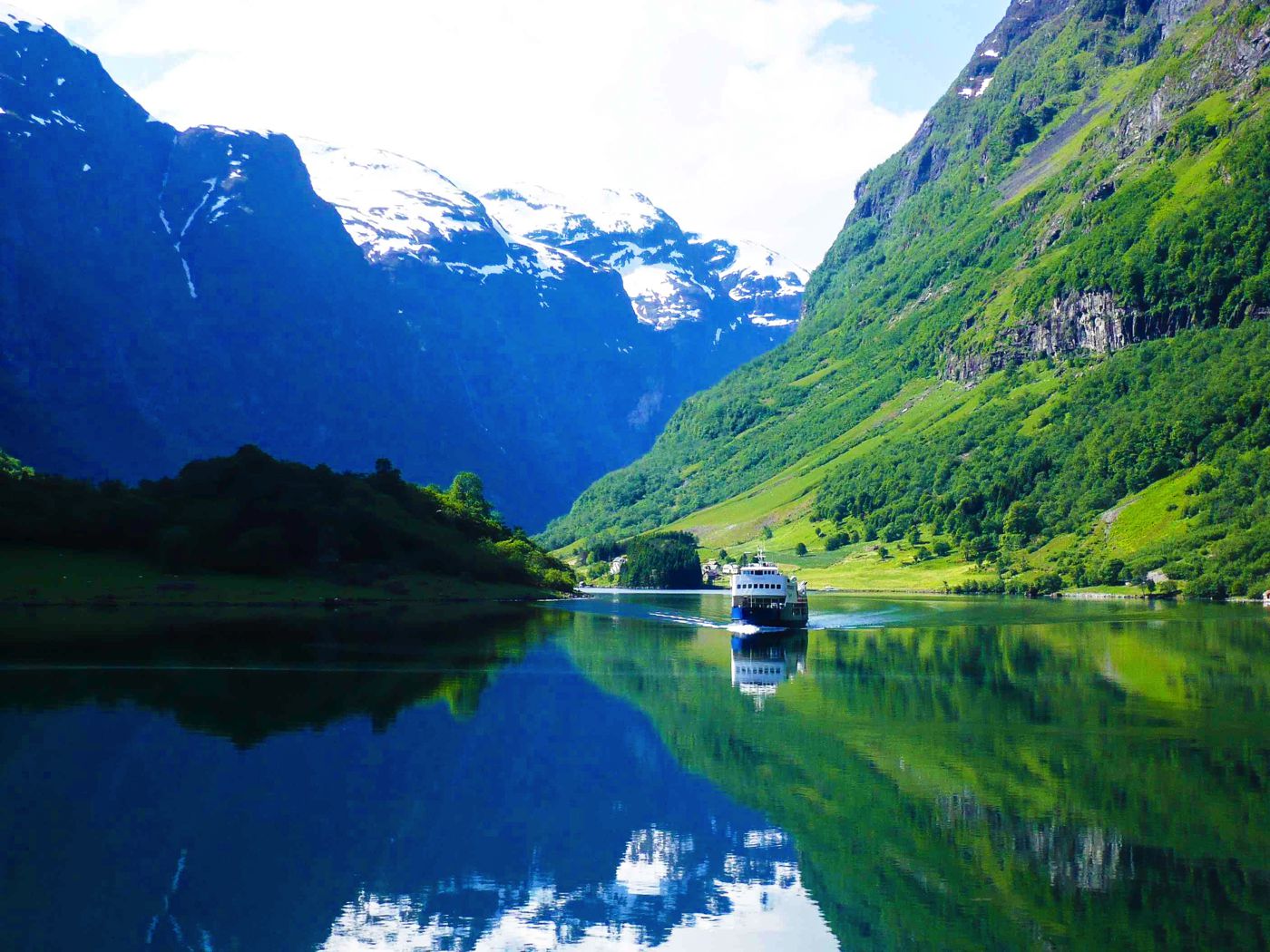 7 Amazing Places You Have To Visit In Norway! - Hand Luggage Only