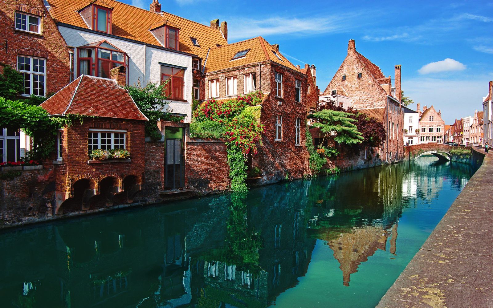 15 Of The Cheapest Cities In Europe That You Need To Visit! Hand