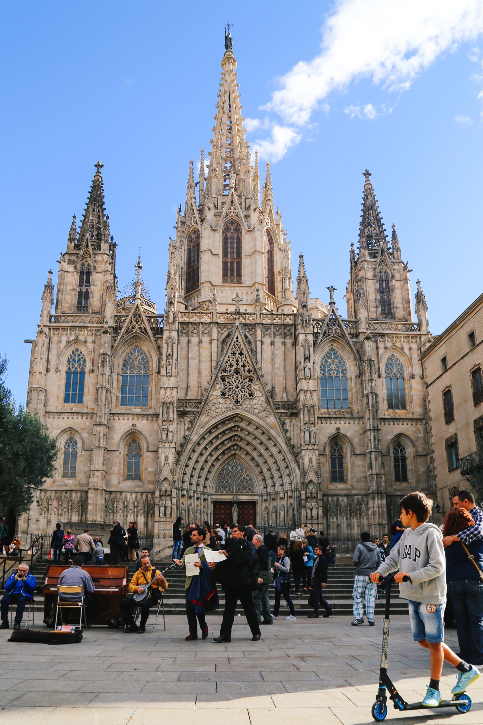 10-things-to-do-and-see-in-barcelona-spain-hand-luggage-only