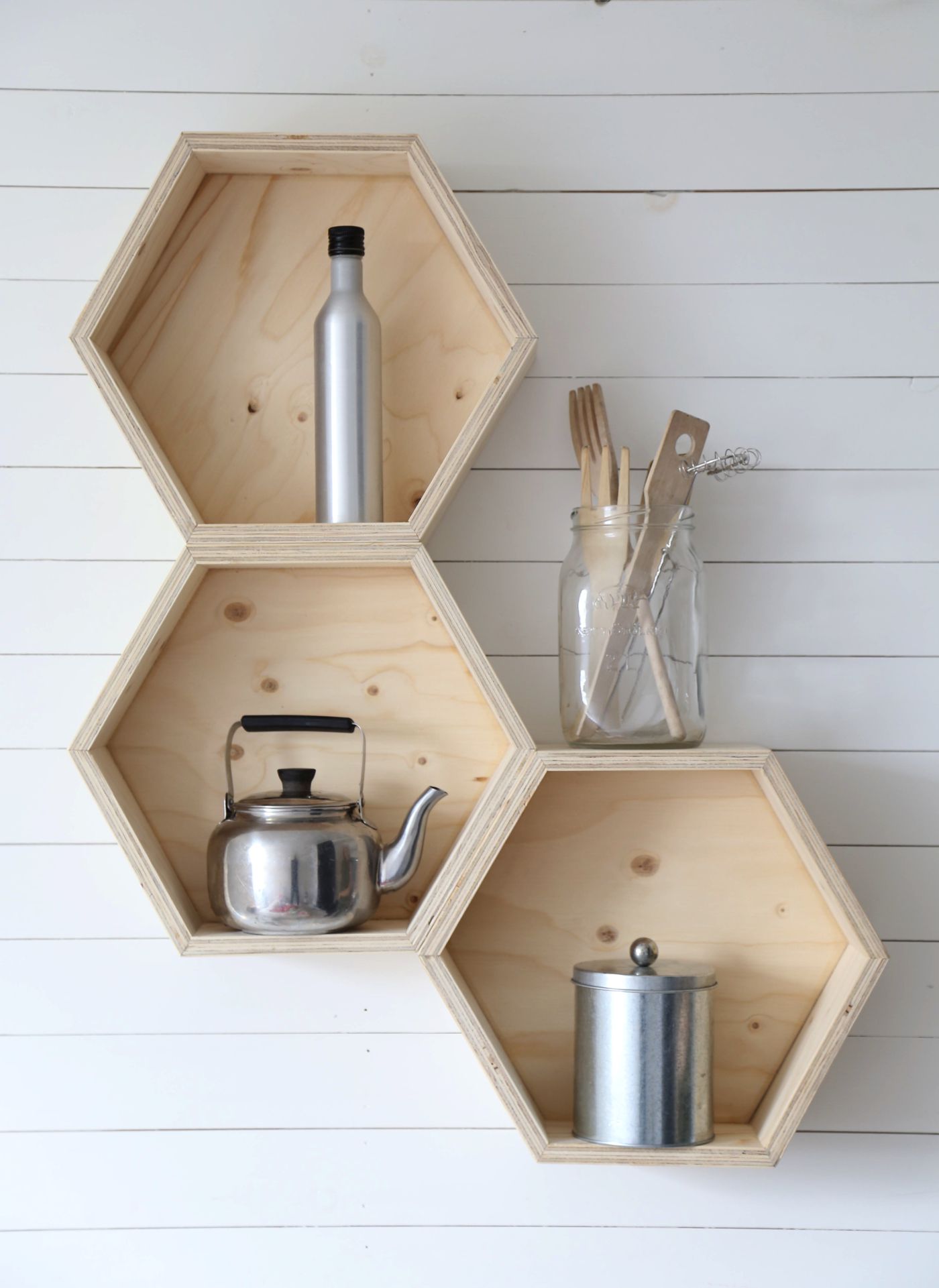 4 Fantastically Creative Wooden Shelves And Racks - Hand 