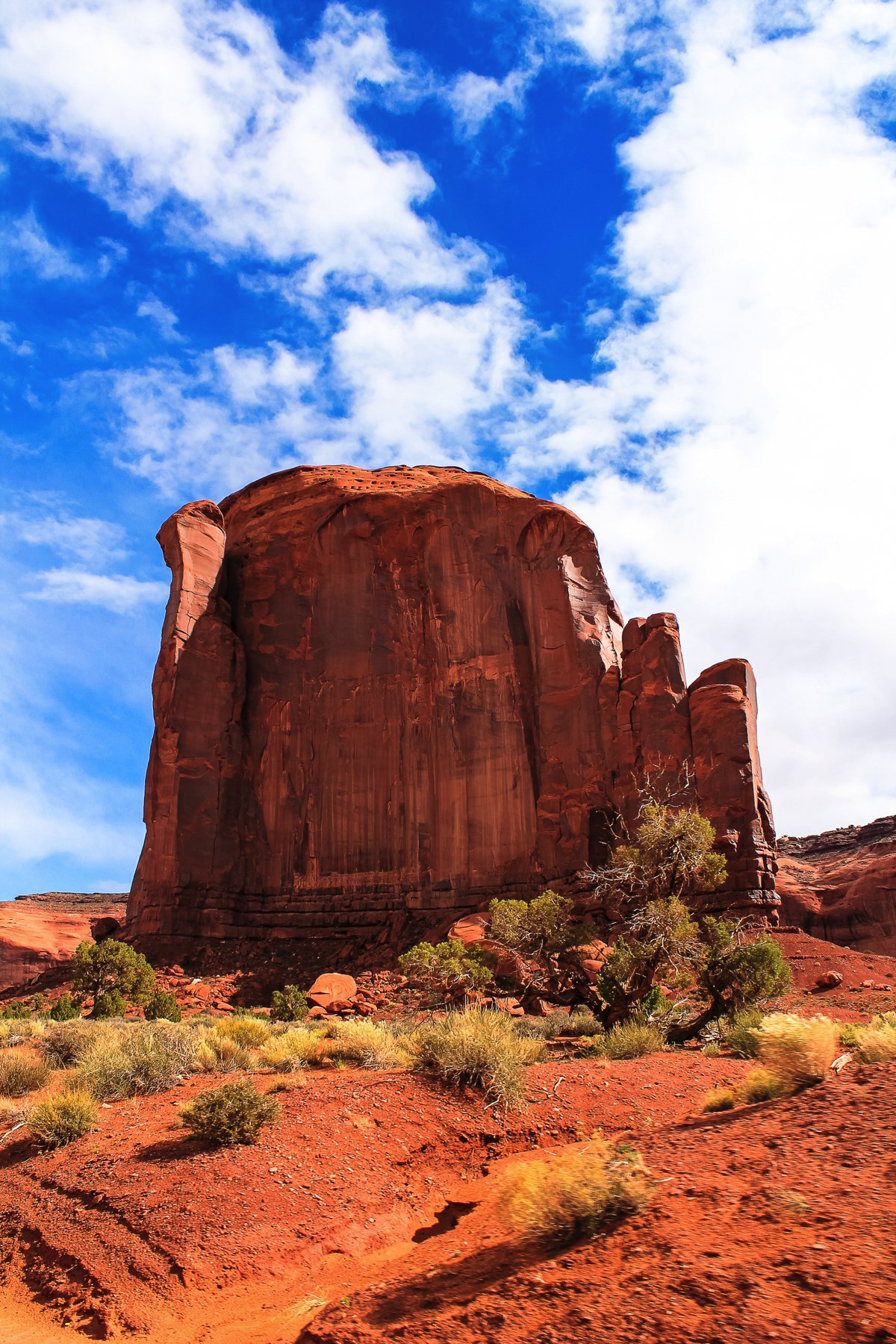 Monument Valley - Zipping back and forth between Utah and Arizona! (10)