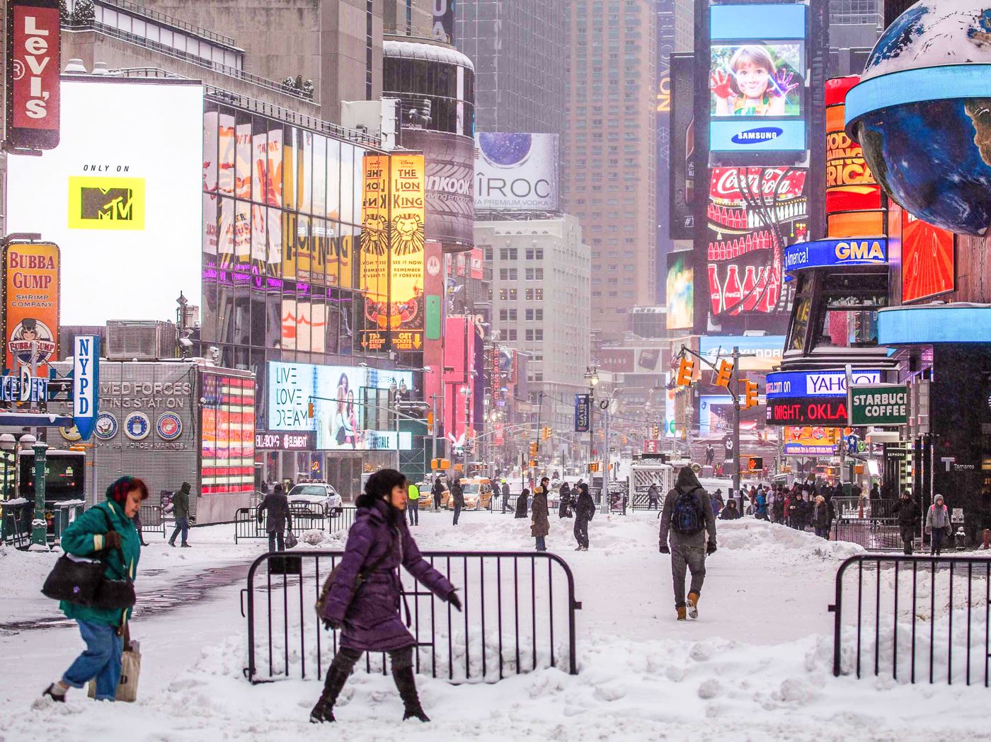 New York Is Truly Magical Covered In Snow - Hand Luggage Only - Travel ...