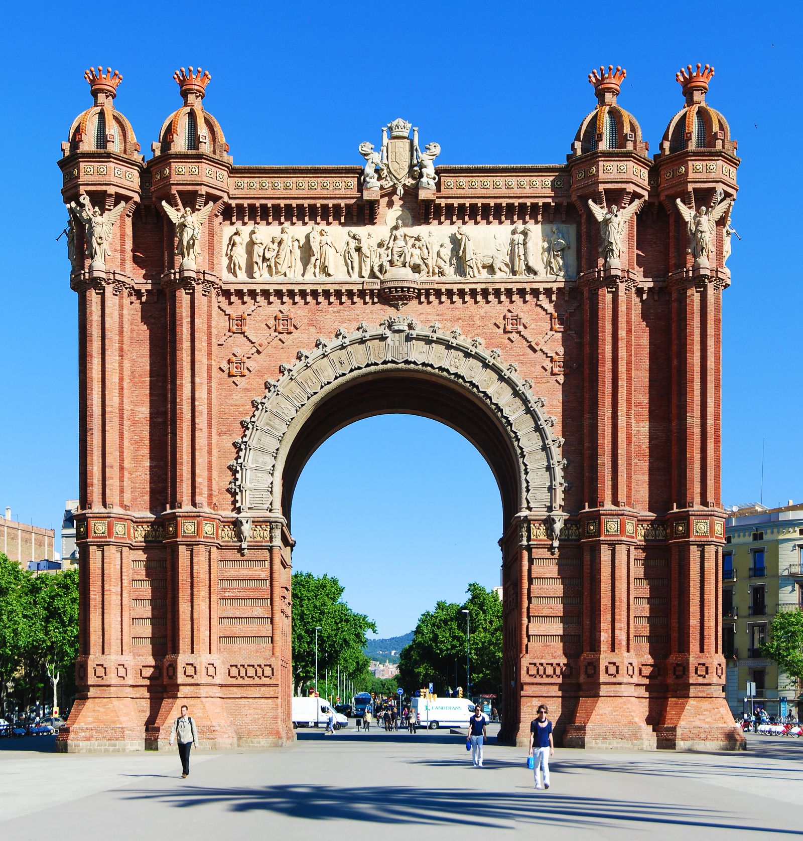 22 Places You Have To See When You Visit Barcelona, Spain... - Hand Luggage Only - Travel, Food