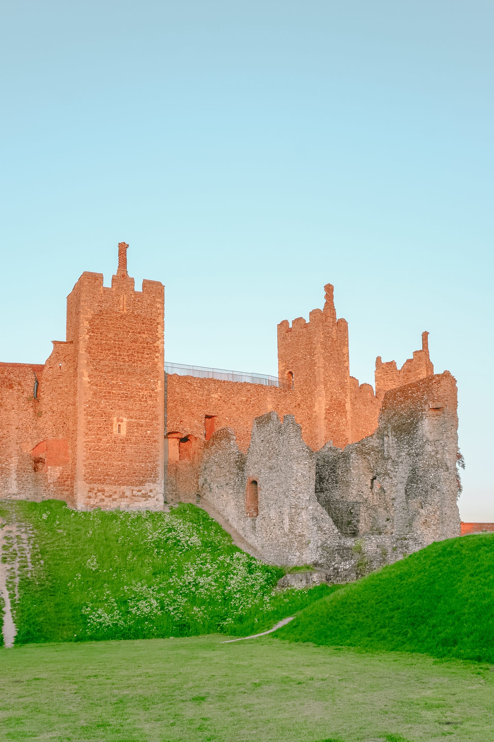 17 Best Castles In England To Visit - Hand Luggage Only - Travel, Food ...