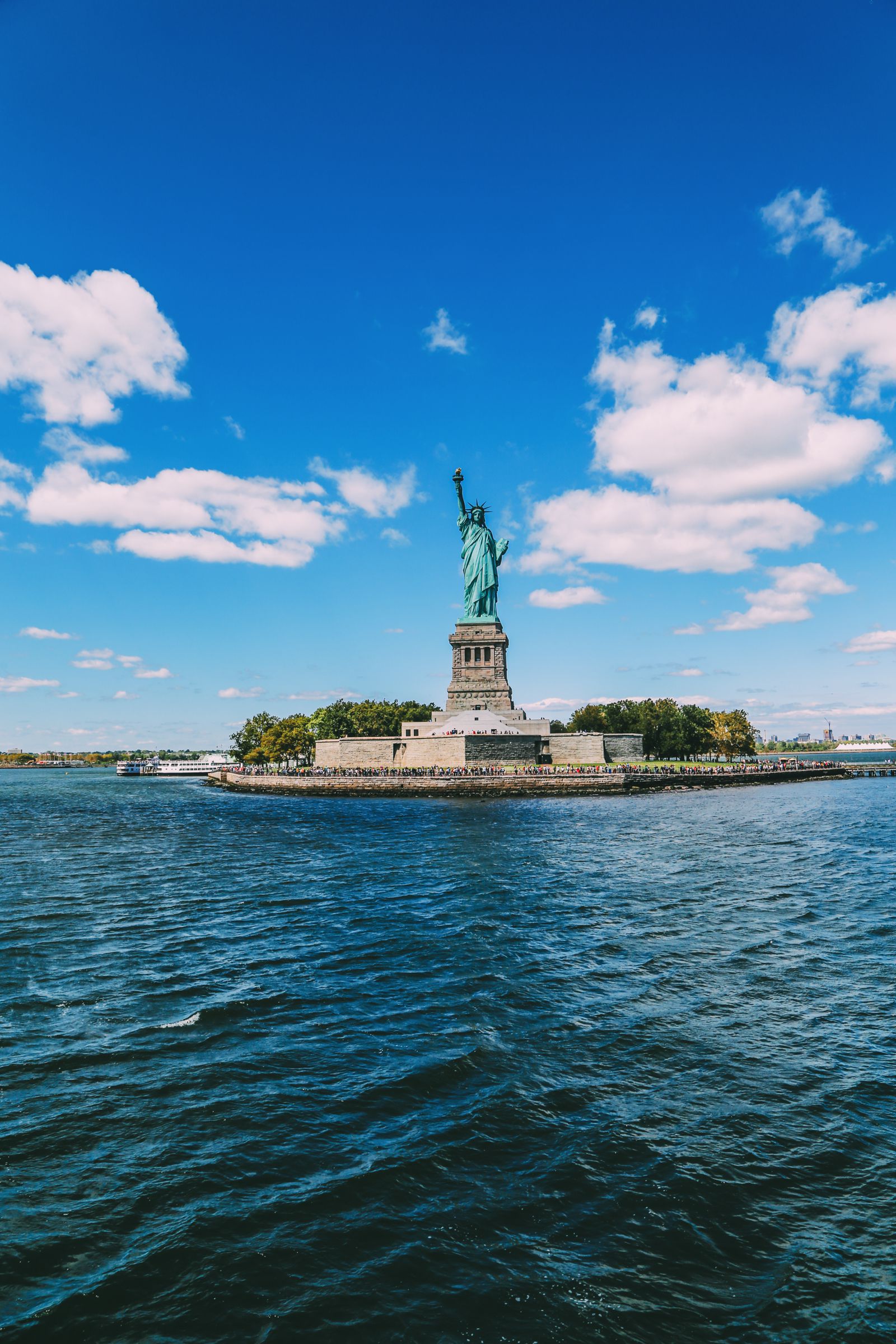 An Afternoon With Lady Liberty In New York City (8)