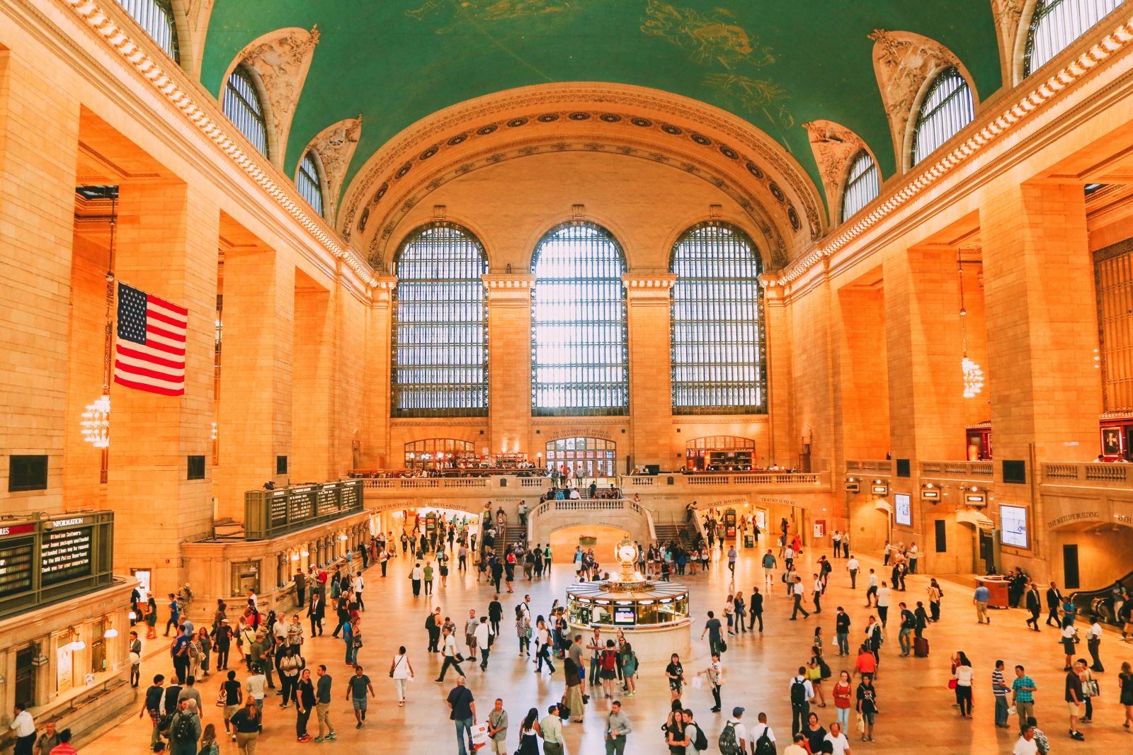 Grand Central Station, New York City - A Photo Diary - Hand Luggage ...