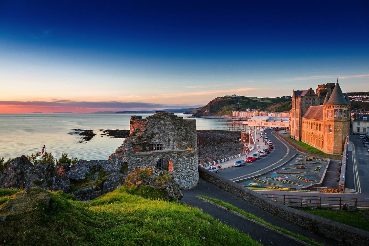 12 Gorgeous Places You Have To See When Visiting Great Britain - Hand ...