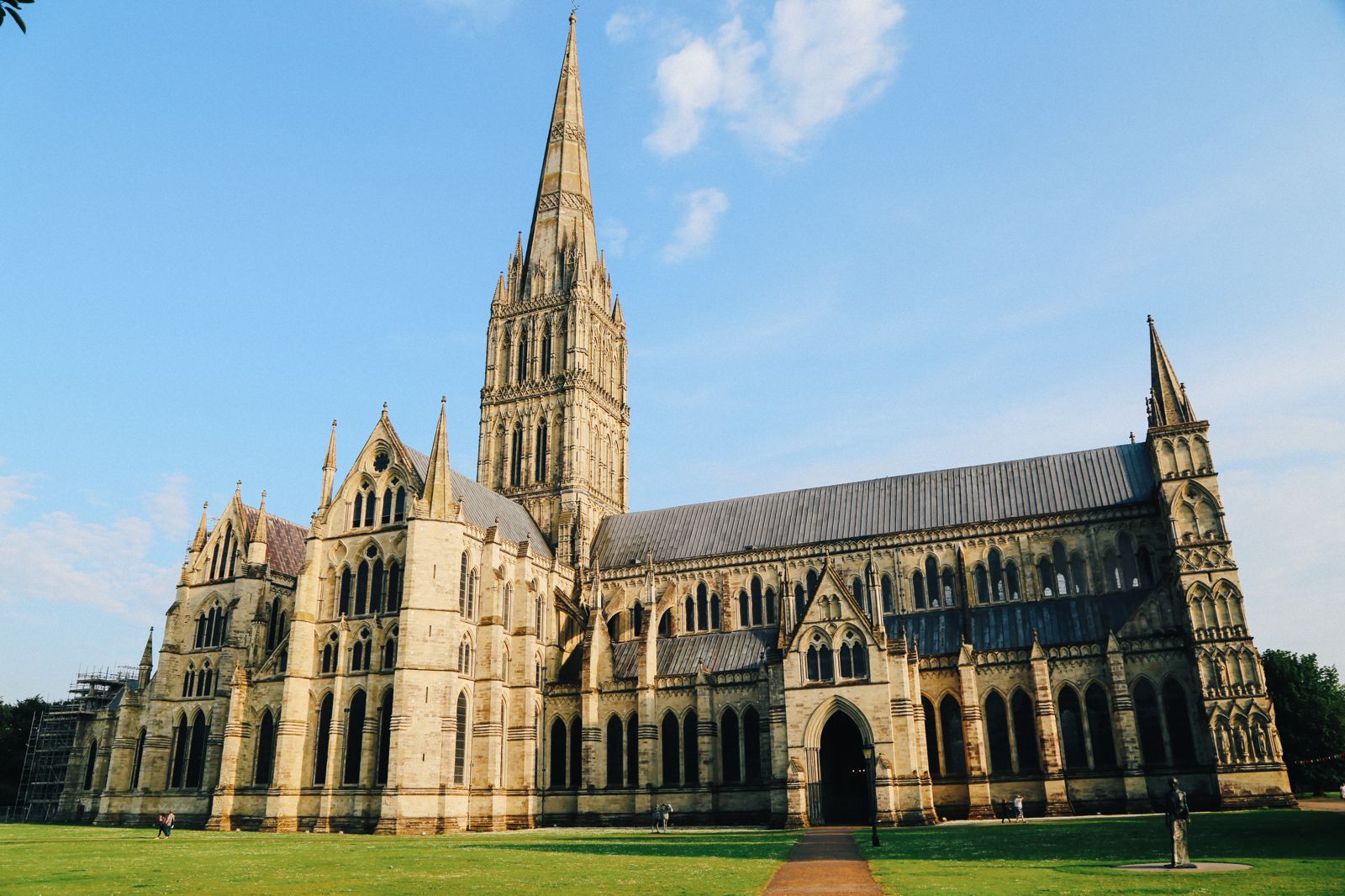 Stonehenge To Salisbury - The Start Of Our Great English Road Trip! (28)