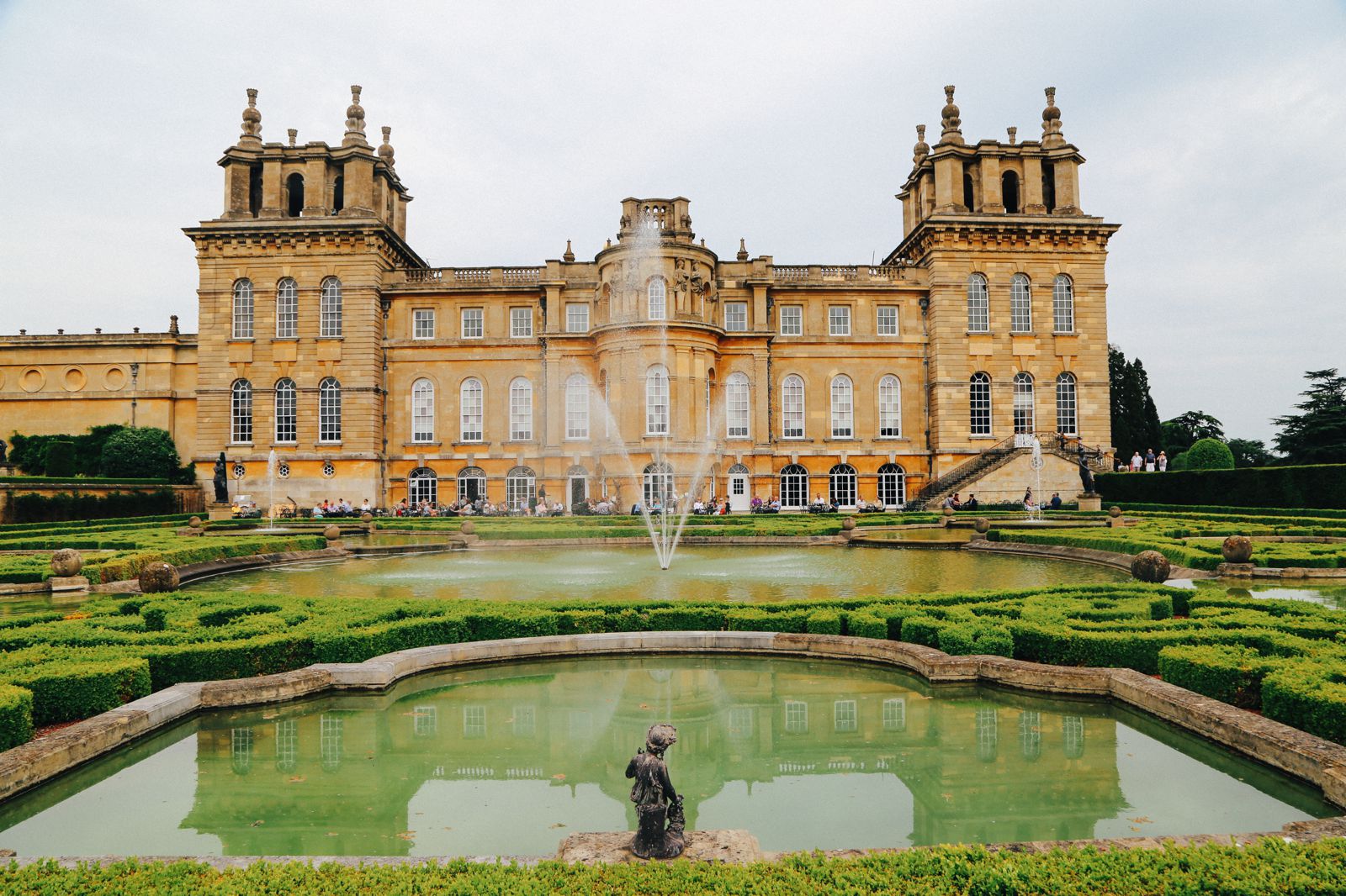 Visiting Blenheim Palace... (And The Marlborough Maze!) - Hand Luggage ...