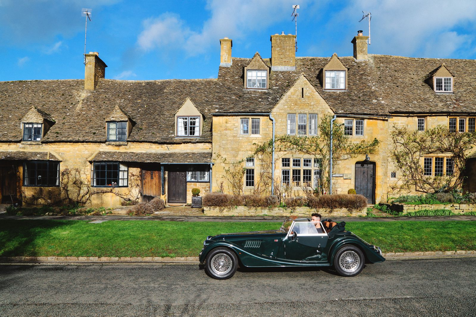 An Afternoon In The English Villages Of Broadway And Bourton-On-The-Water... The Cotswolds, England (53)