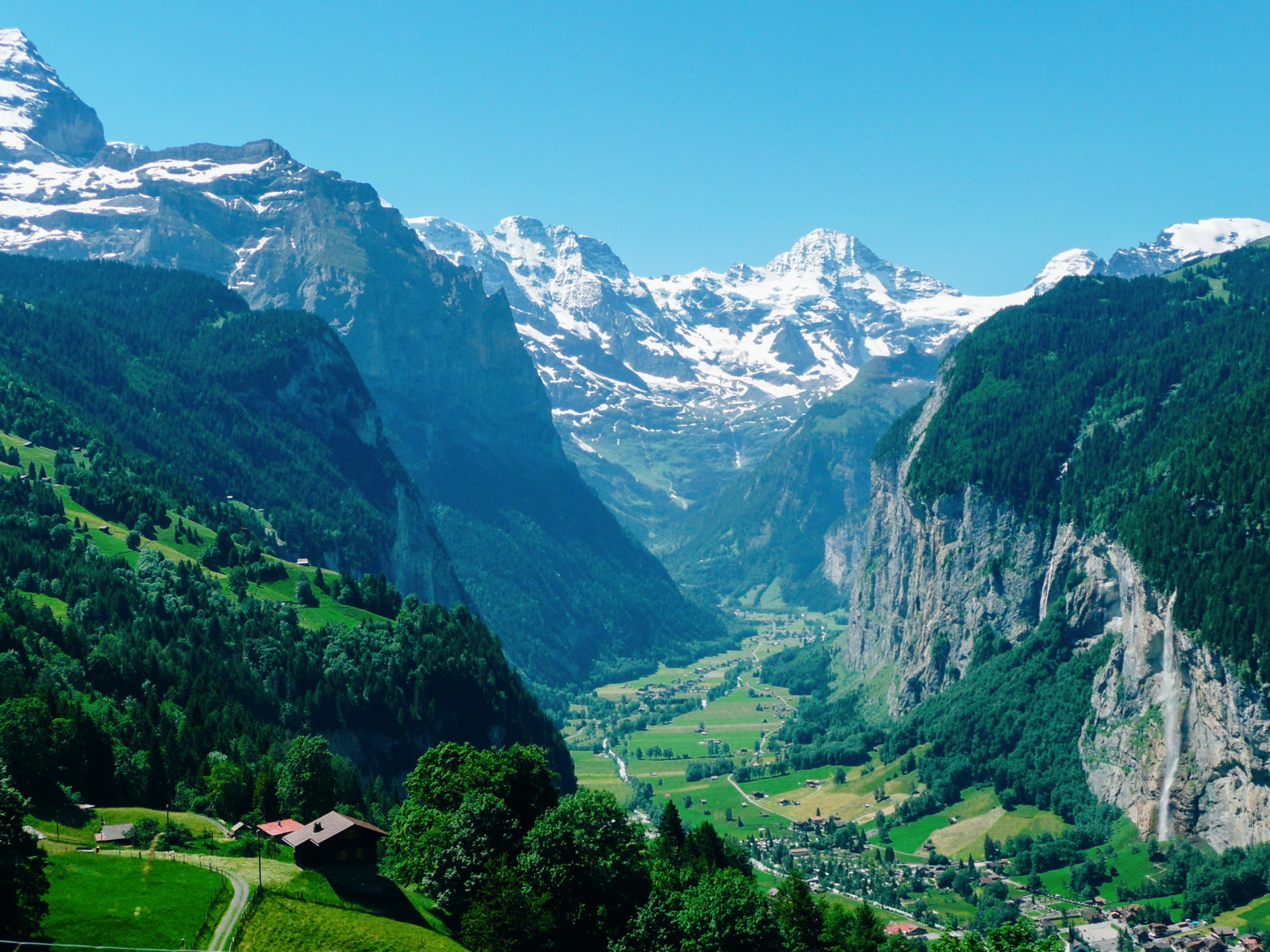 9 OffBeat Places You Have To Visit On A Road Trip In Switzerland - Hand ...