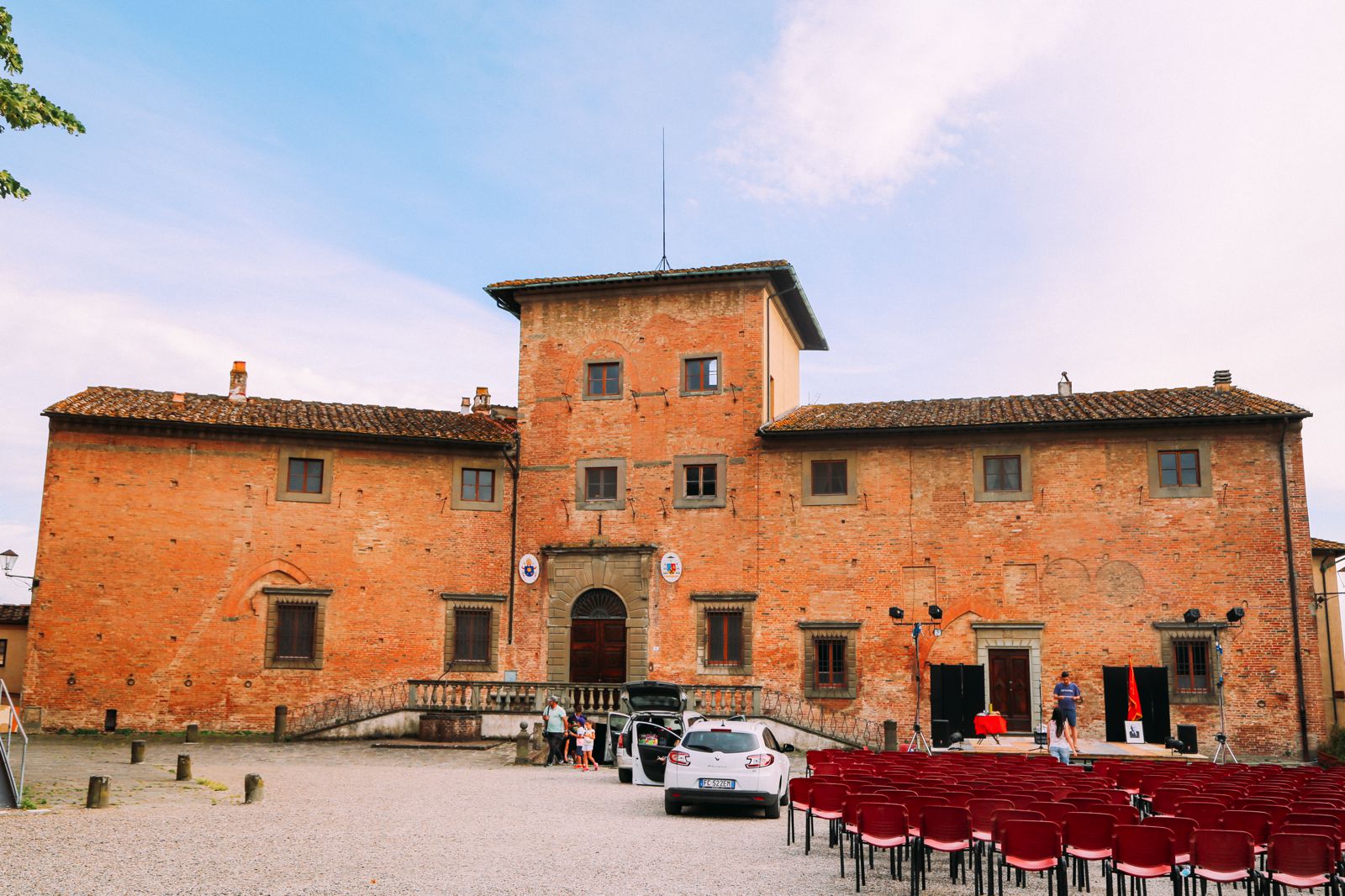 Visiting The Beautiful Tuscan Town Of San Miniato, Italy - Hand Luggage ...