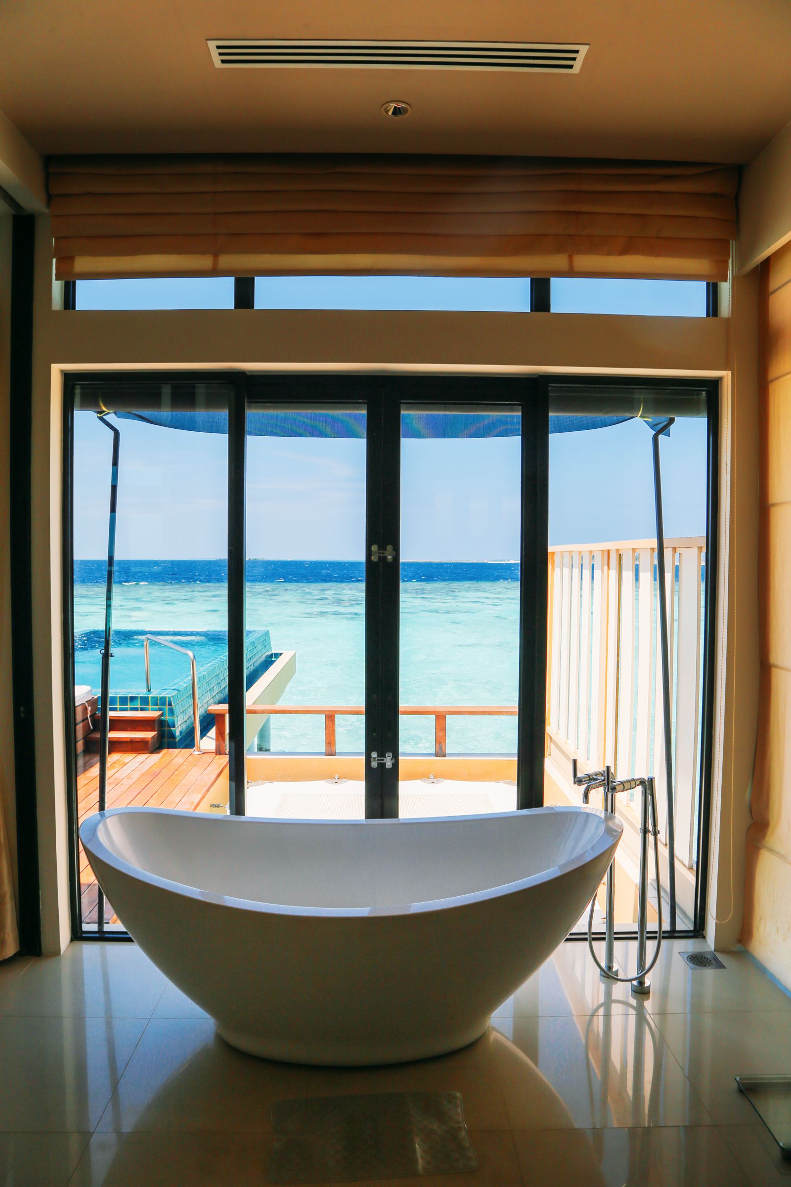 Angsana Velavaru - The Most Amazing In-Ocean Villas In The Maldives ...