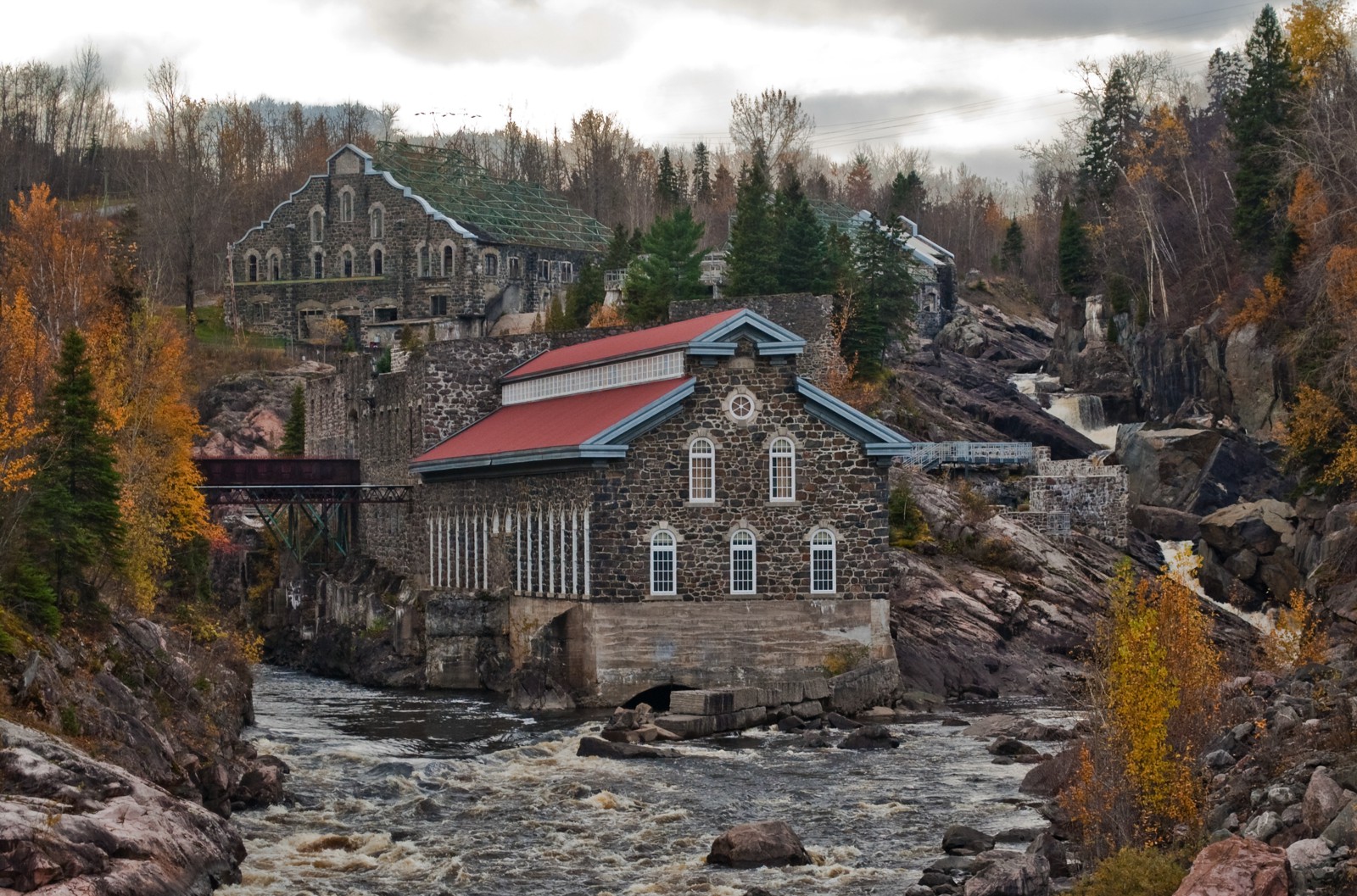 15 Amazing Places You Have To Visit On A Road Trip Across Canada Hand Luggage Only Travel