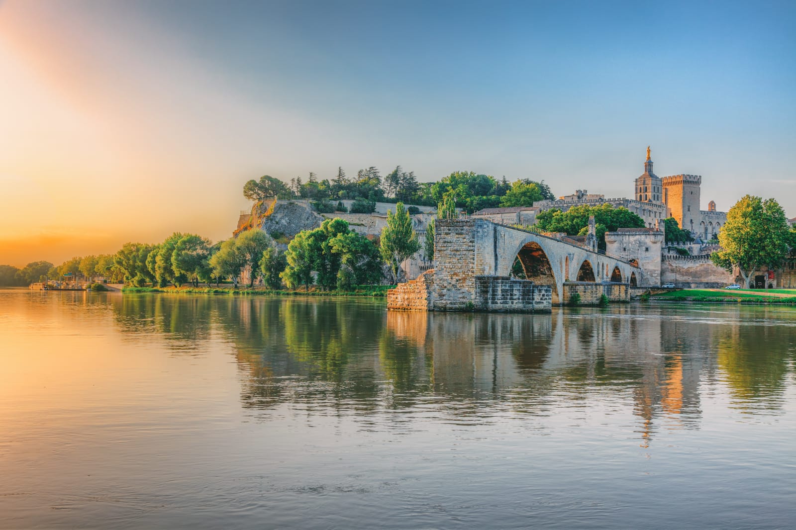 tourist places south of france