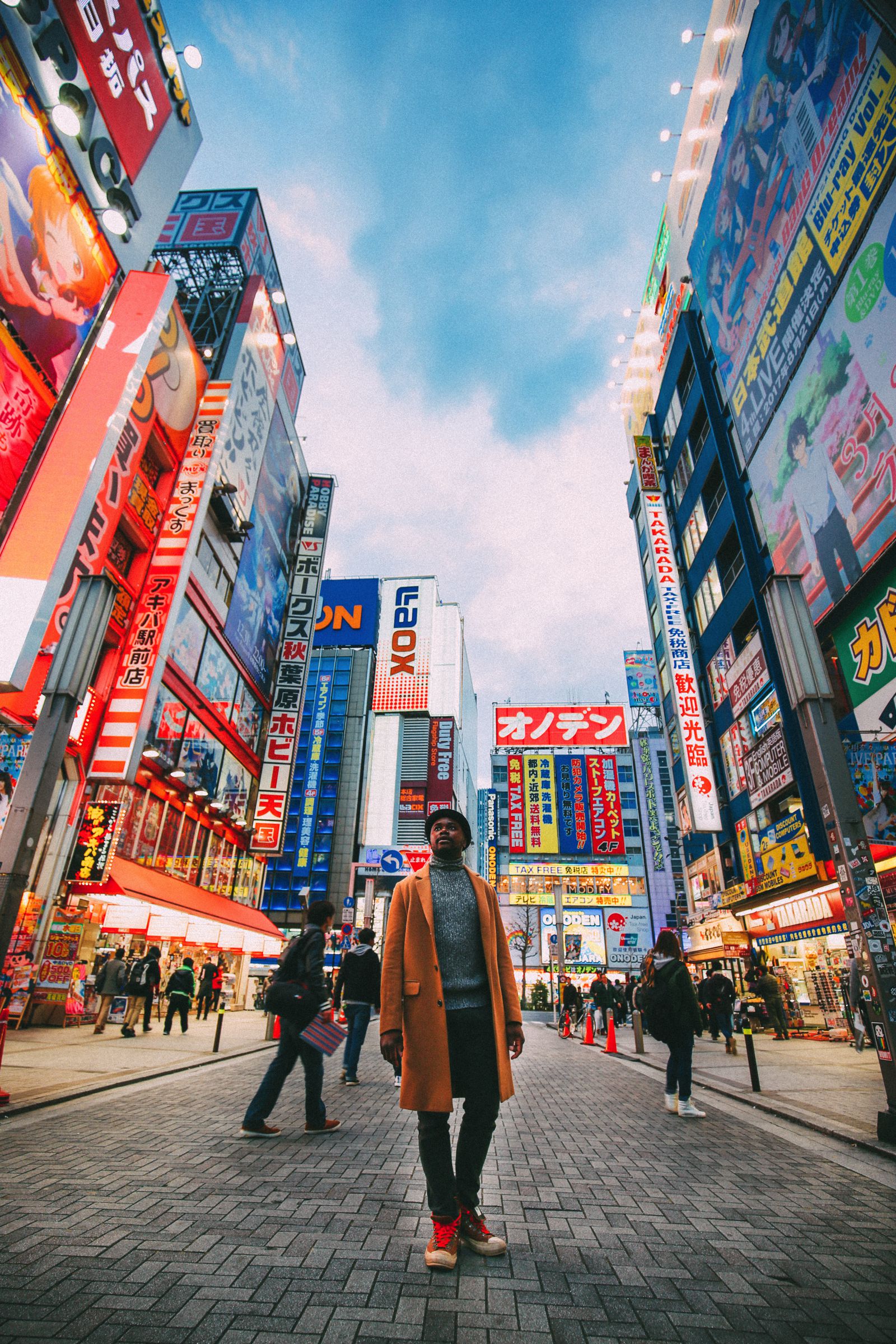 photographs-and-postcards-from-tokyo-japan-hand-luggage-only