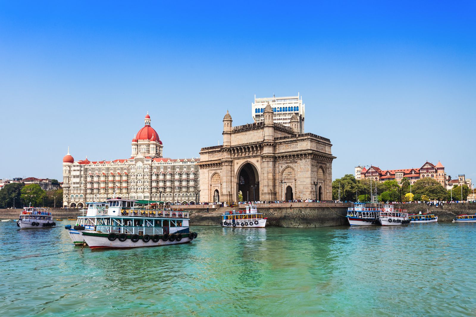 15 Impressive Things To See And Do In Mumbai, India Hand Luggage Only