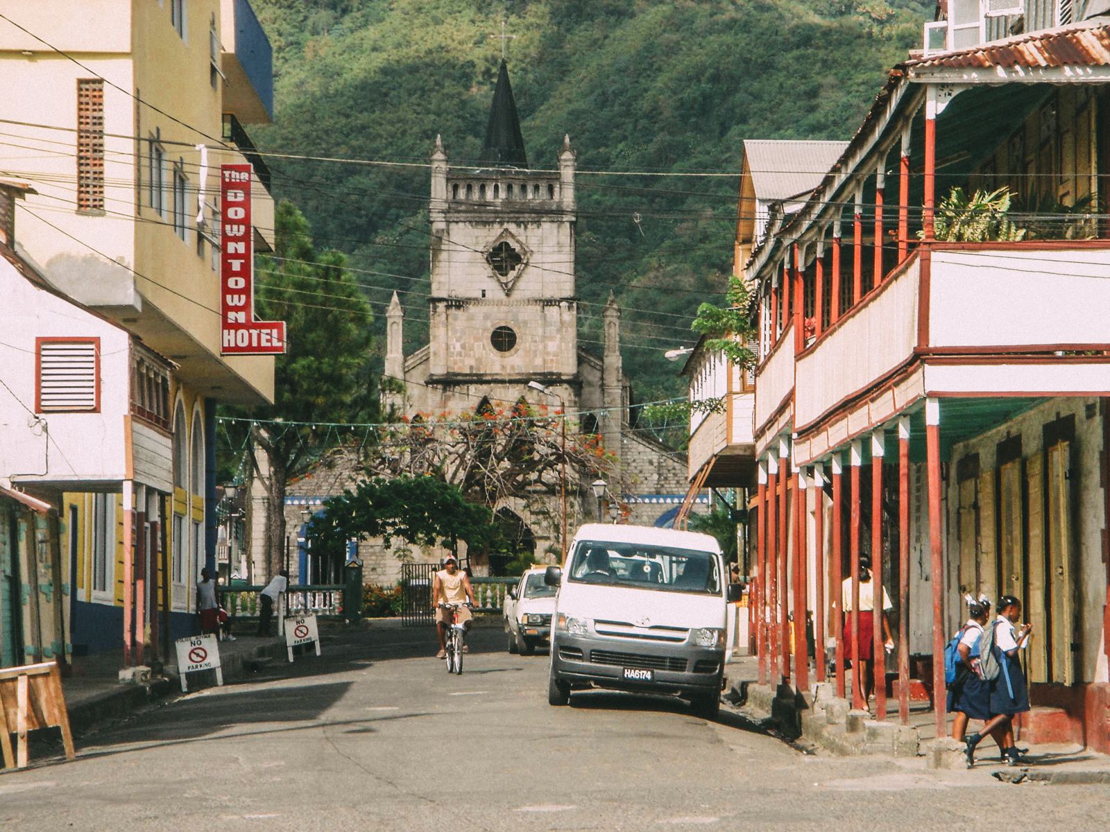 11 Fantastic Places To Visit In The Caribbean Island Of St Lucia (11)