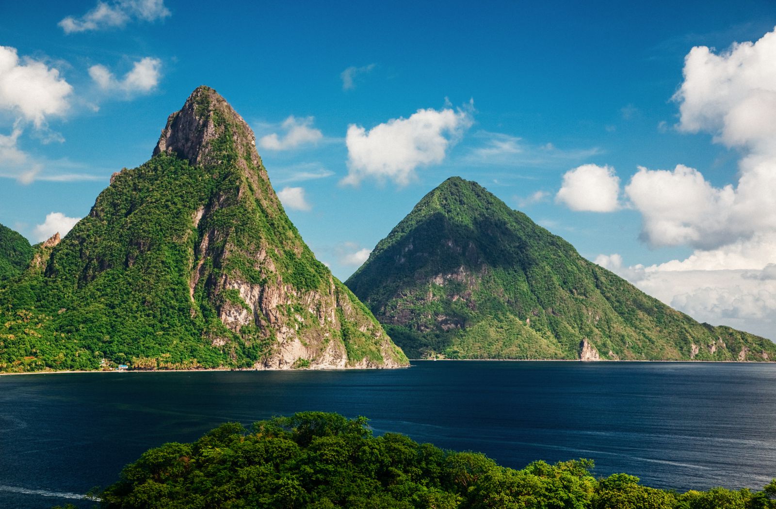 11 Fantastic Places To Visit In The Caribbean Island Of St Lucia (10)