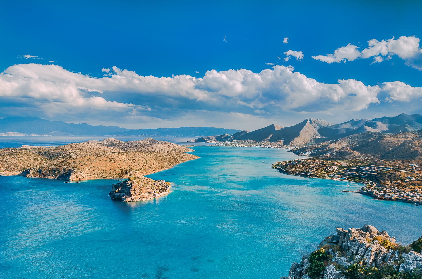 how to travel to crete