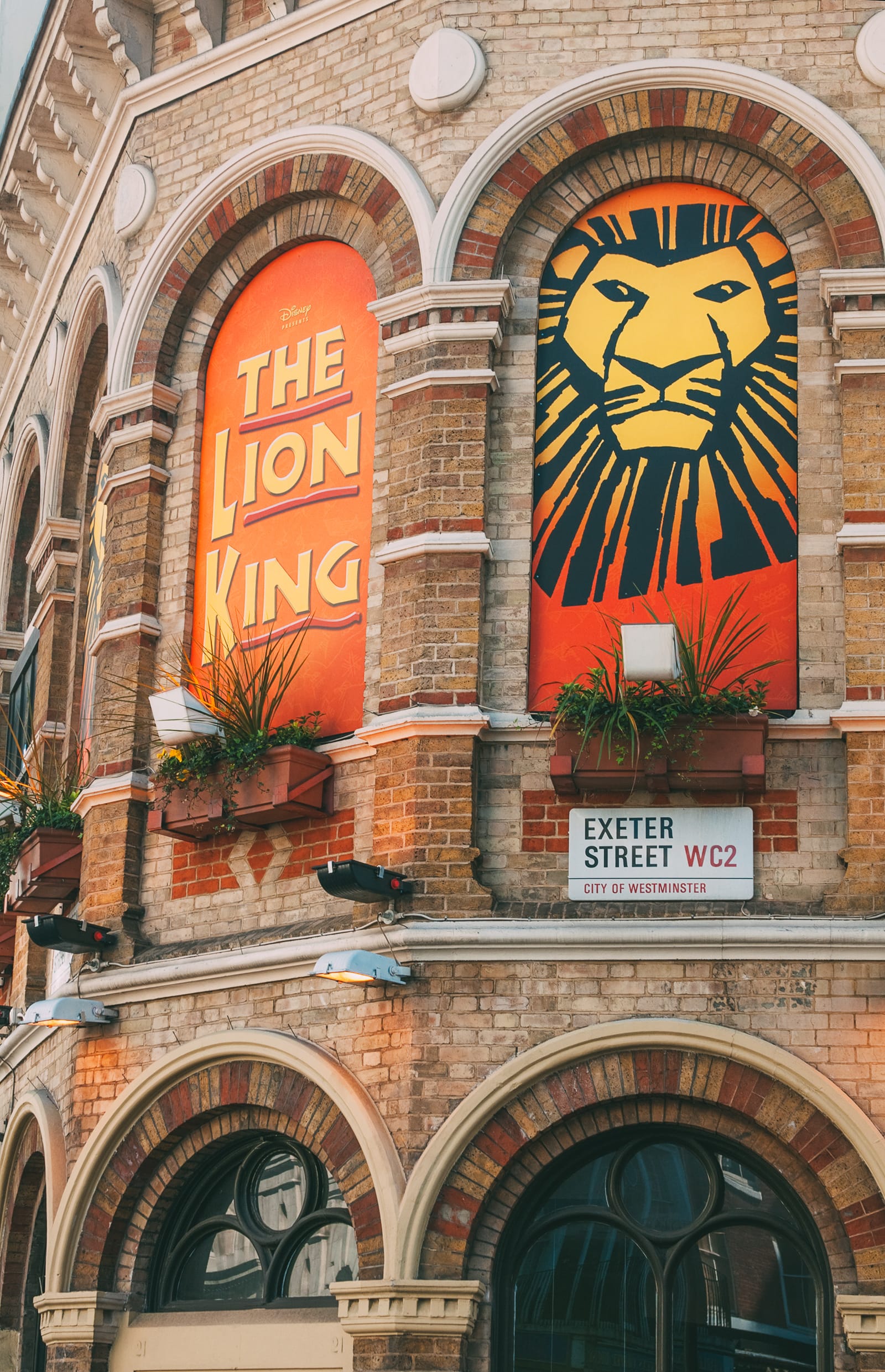 17 Best West End Theatre Shows In London Hand Luggage Only Travel 