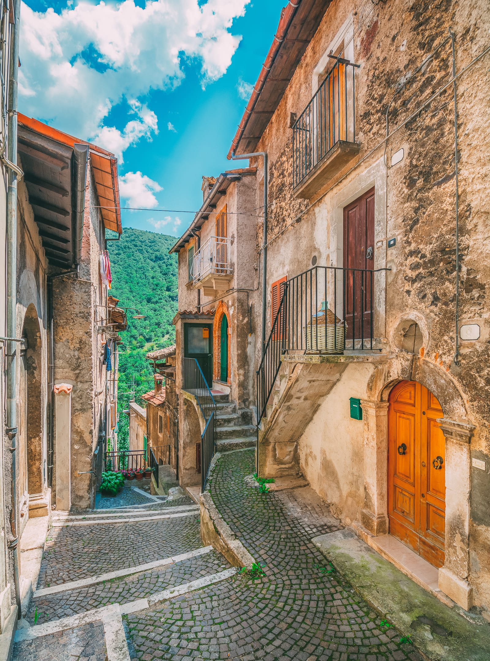 italy villages streets