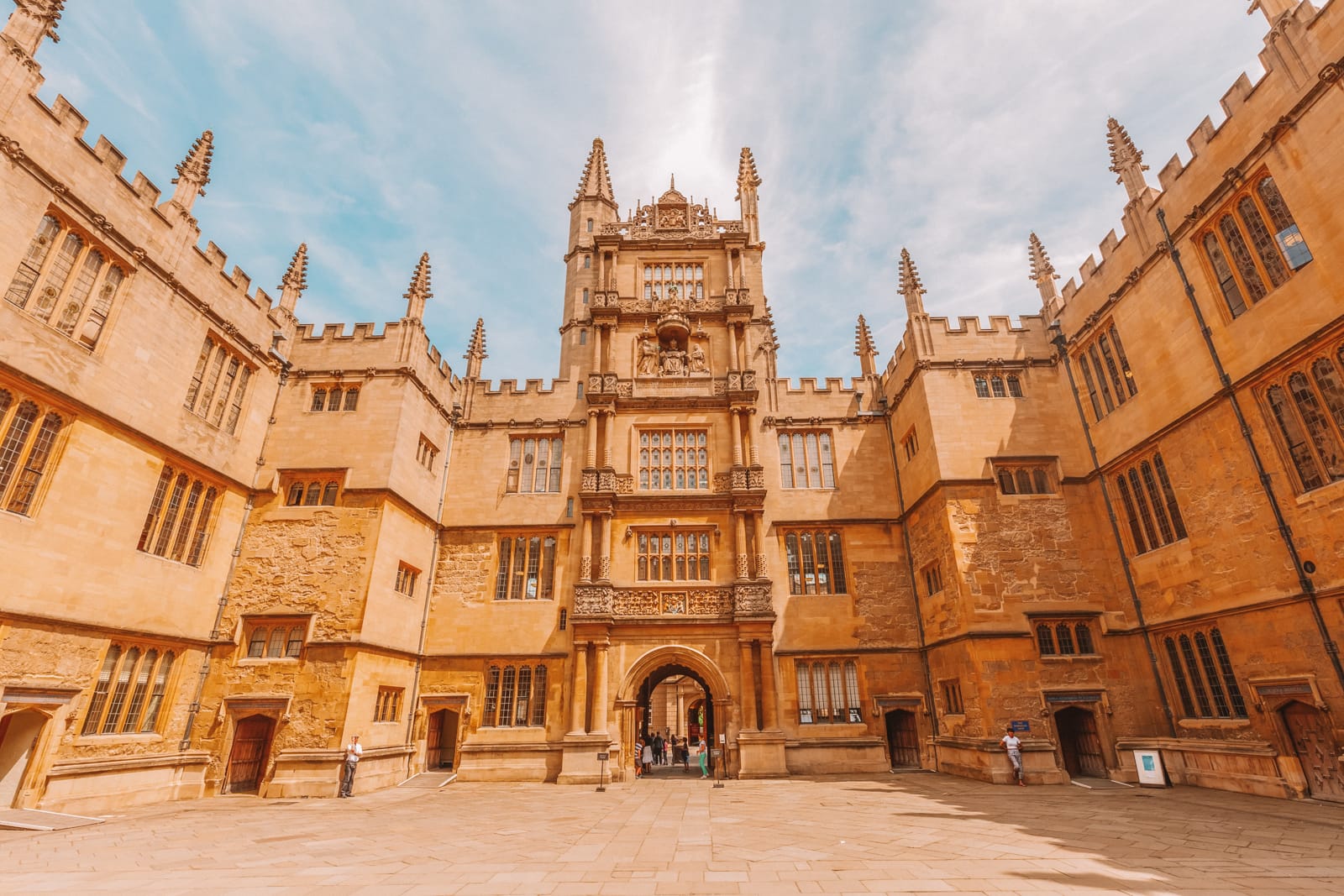 12-of-the-best-things-to-do-in-oxford-england-hand-luggage-only