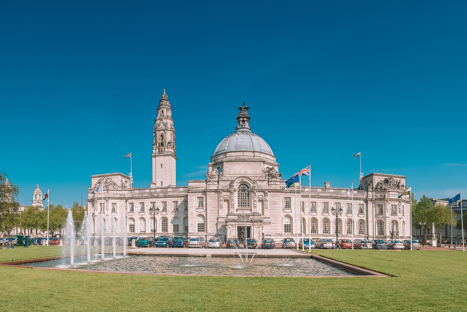 places to visit from cardiff