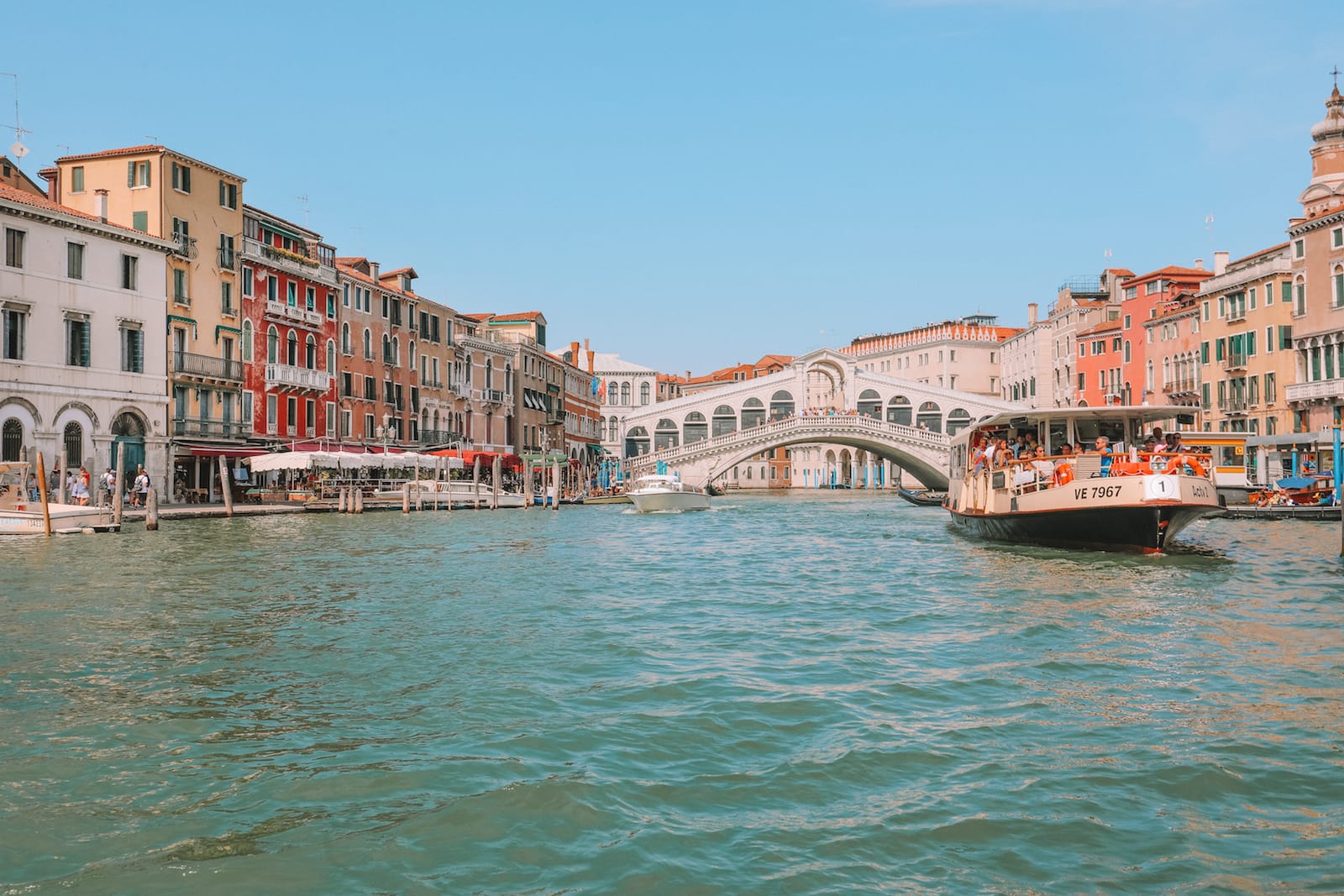Photos And Postcards From Venice  Italy  Hand Luggage 