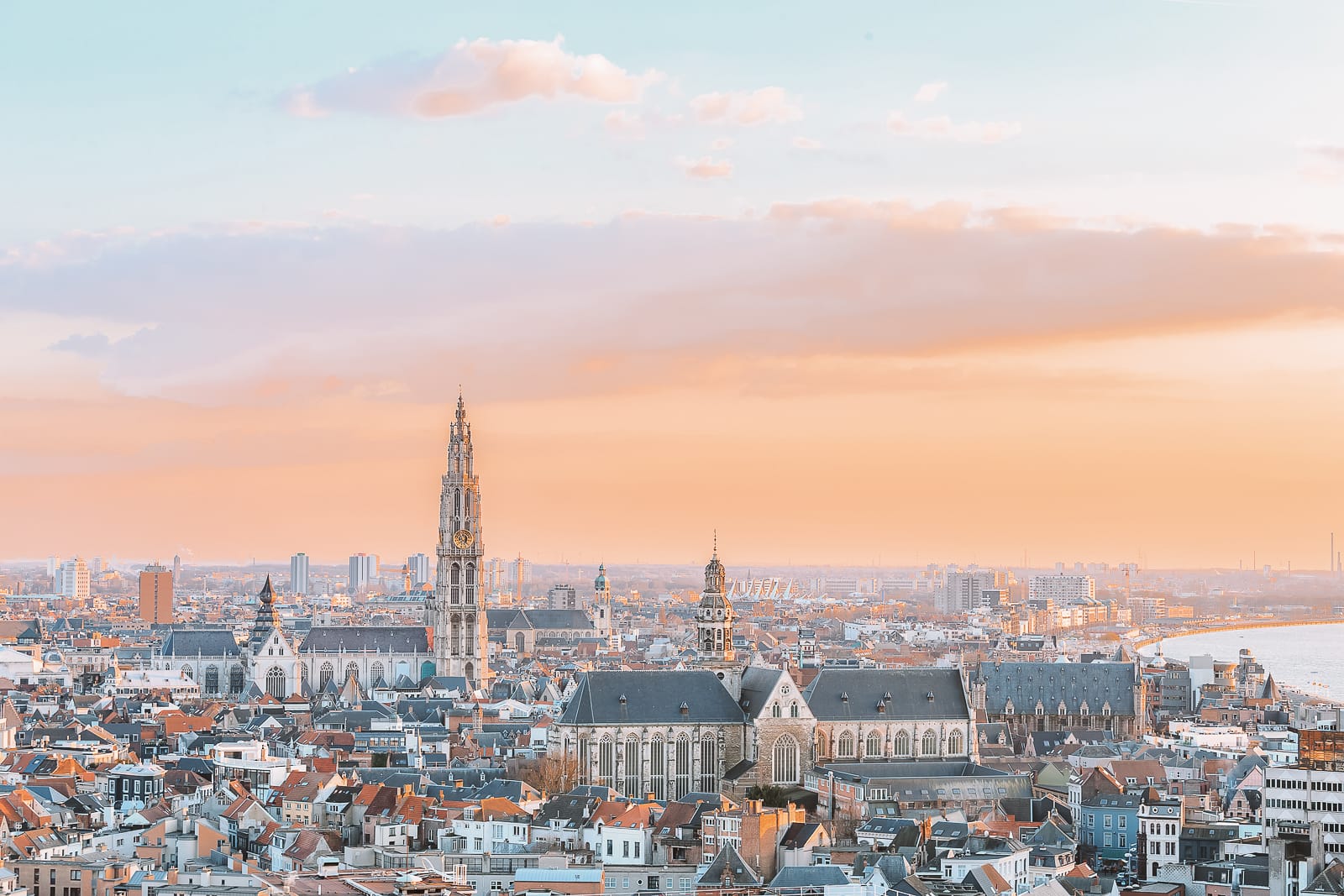 9 Gorgeous Town And Cities In Belgium To Visit - Hand ...