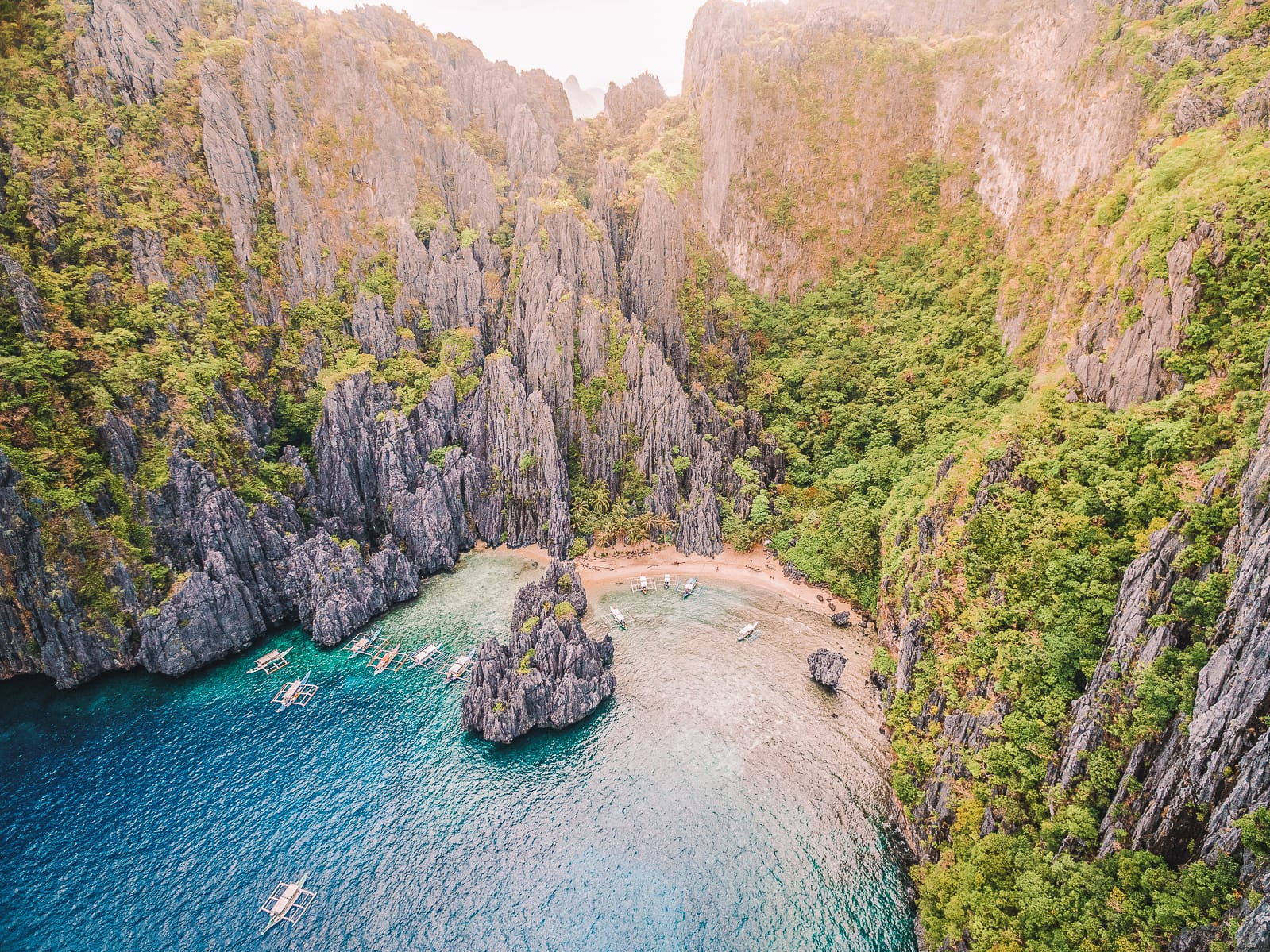 best travel places in the philippines