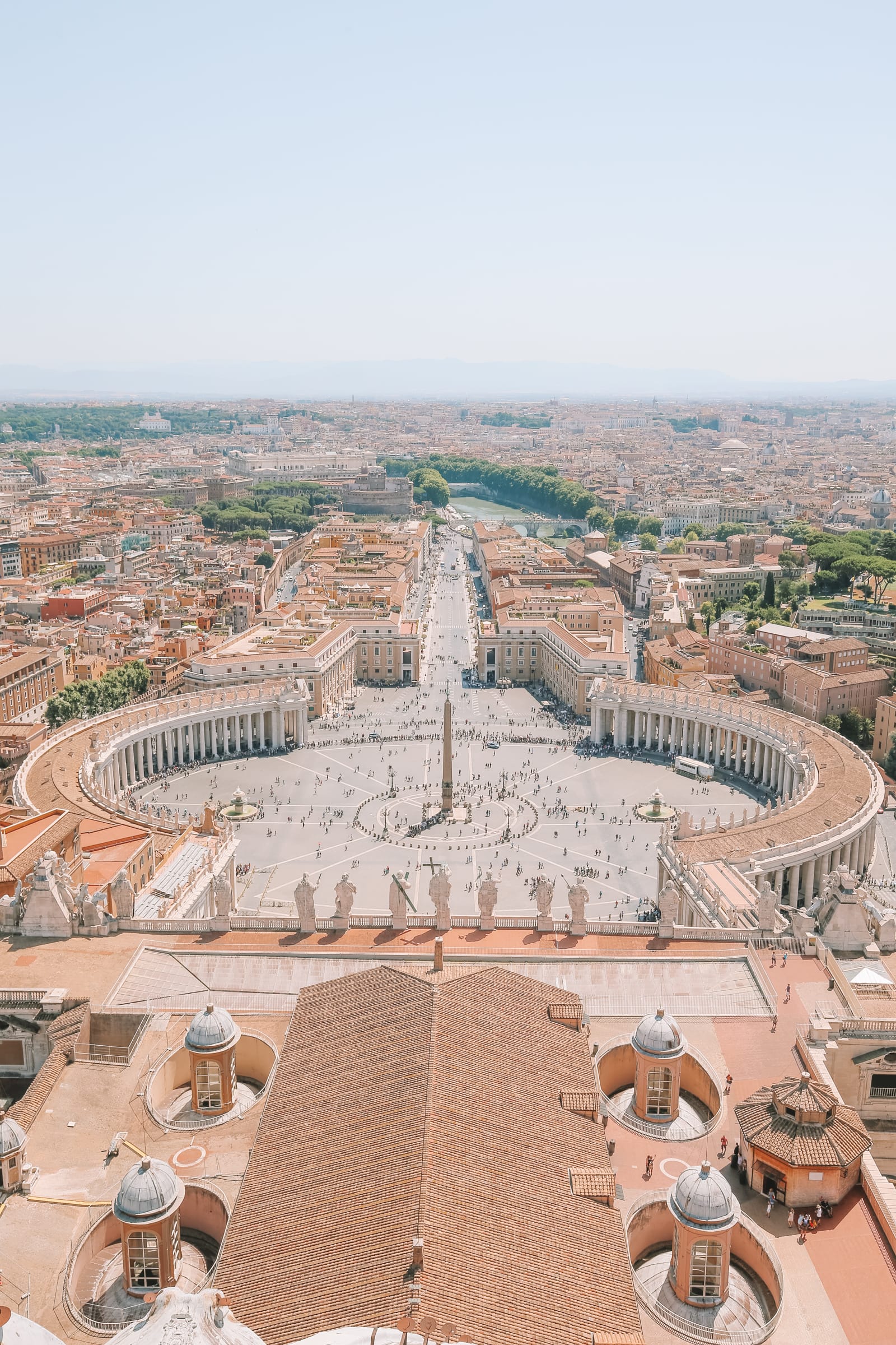 The Magnificent St Peter's Basilica In The Vatican City, Rome (18)