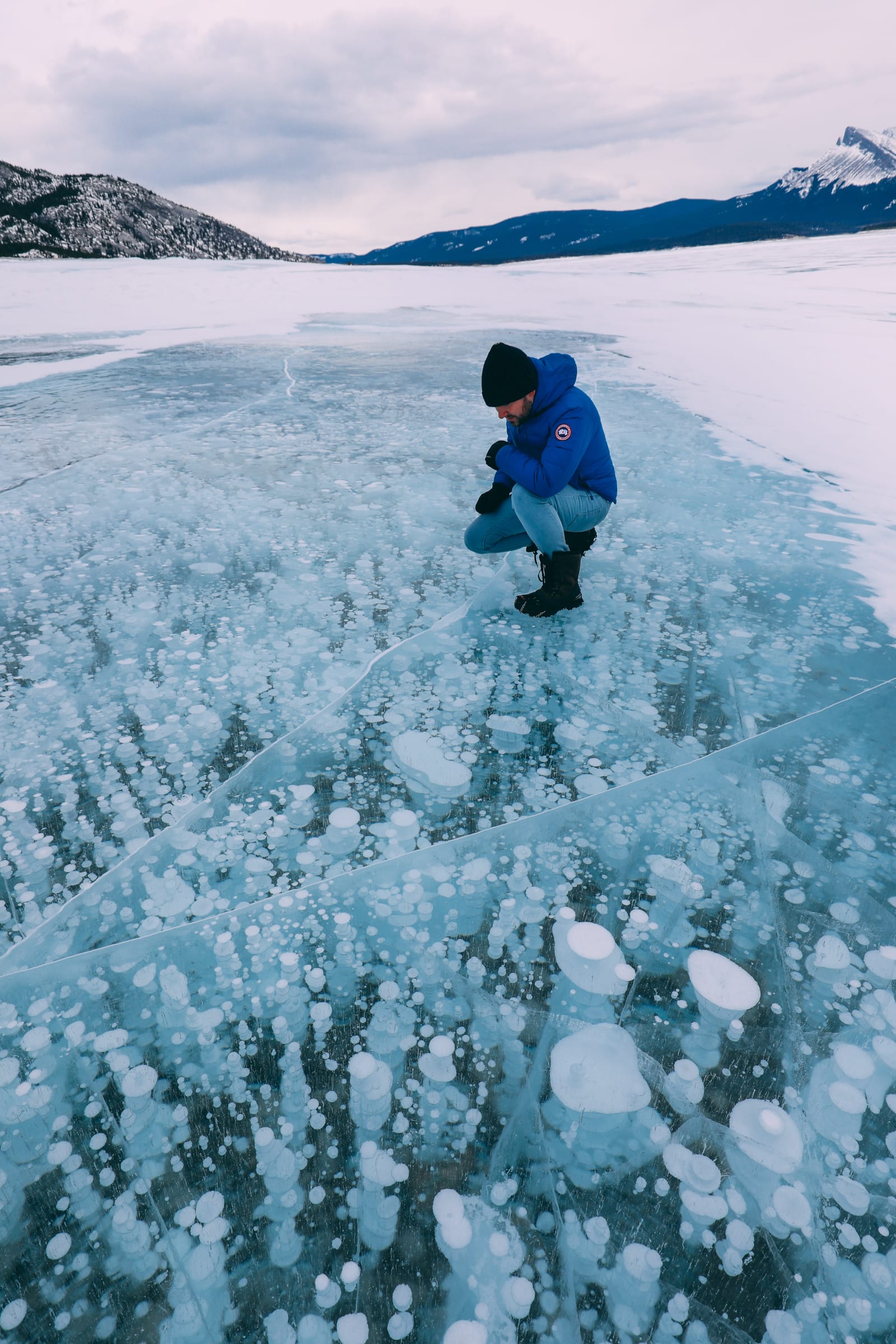 The Frozen Bubbles Of Abraham Lake And Driving Icefields Parkway, Canada - Hand Luggage Only - Travel, Food & Photography Blog
