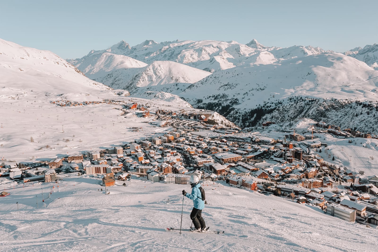 10 Beautiful And Best Places To Ski This Year (4)