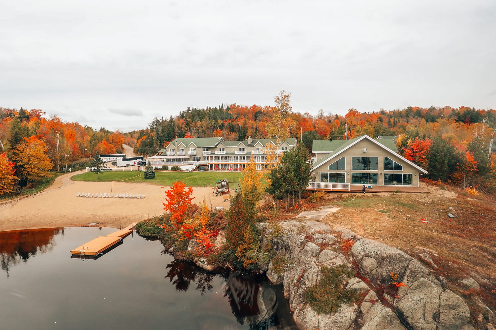 This Is One Of The Best View In All Of Quebec, Canada (18)