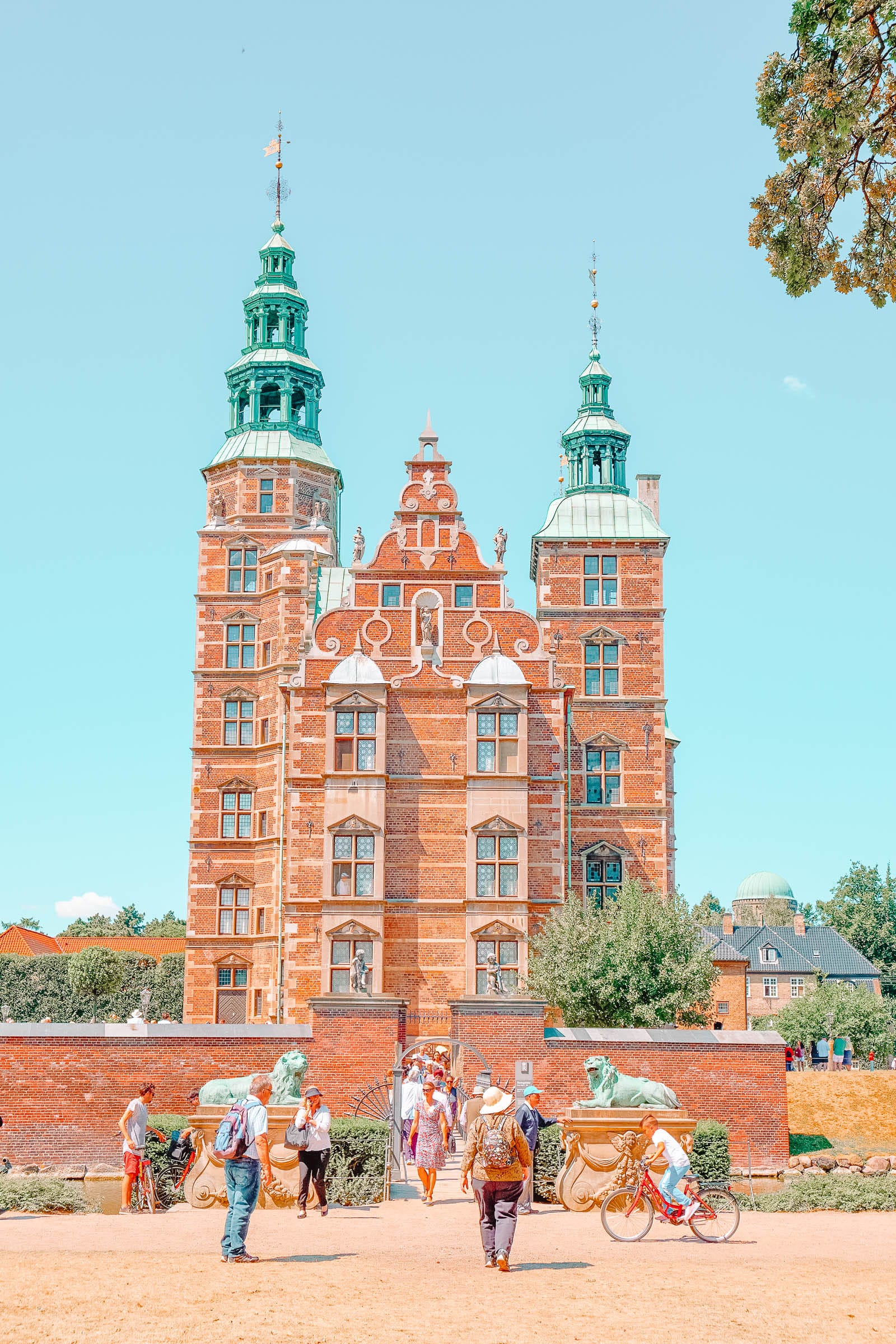 10 Top To Do In Copenhagen On A Weekend - Hand Luggage - Food & Photography Blog