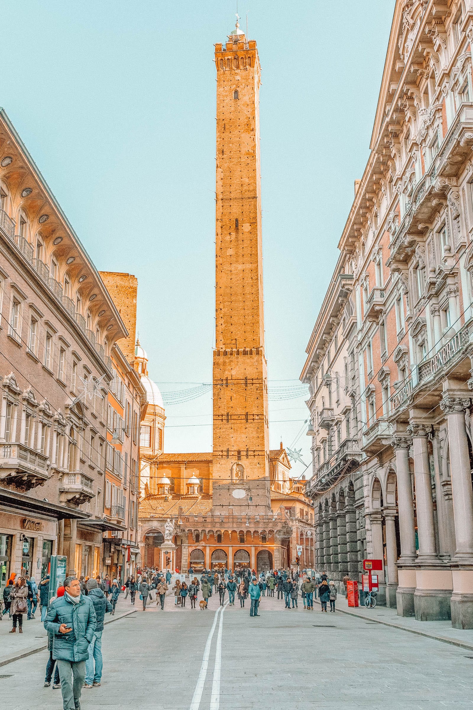 Vacation Spots Blog: 12 Best Things To Do In Bologna, Italy